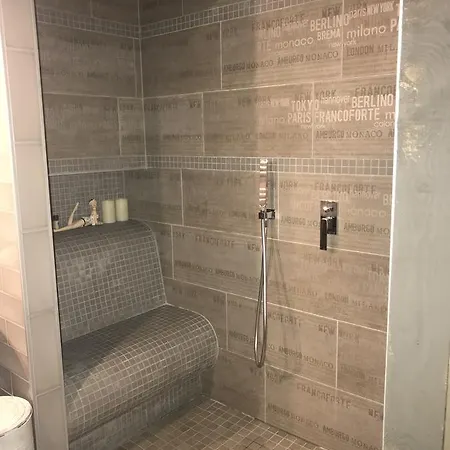 Le Relais De بيت ريفي Chassepierre