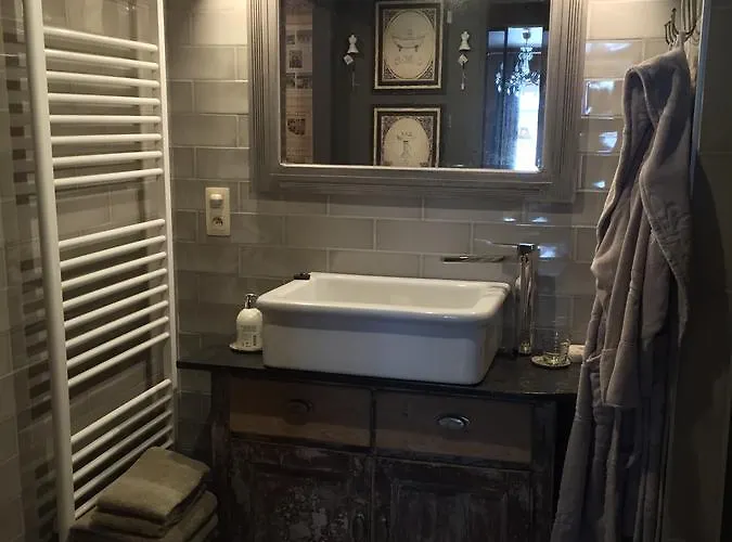 Mini-hôtel Le Relais De *