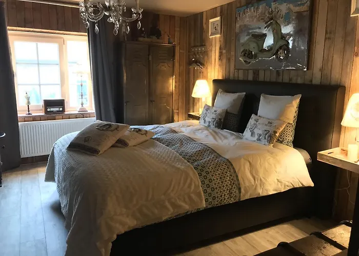 بيت ريفي Le Relais De *